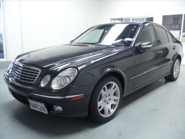 Mercedes-Benz E Class 2003 photo 1