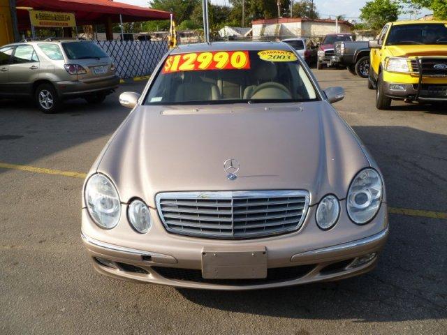 Mercedes-Benz E Class 2003 photo 1