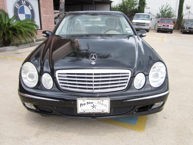 Mercedes-Benz E Class 2003 photo 1