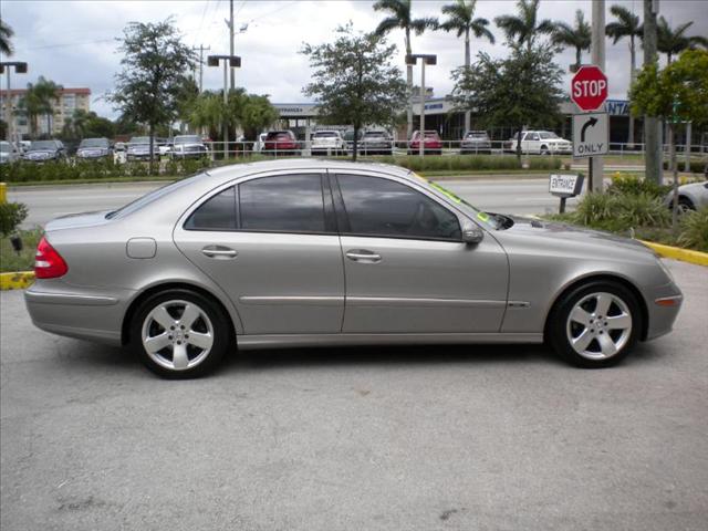 Mercedes-Benz E Class 2003 photo 4