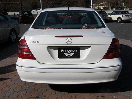 Mercedes-Benz E Class 2003 photo 2