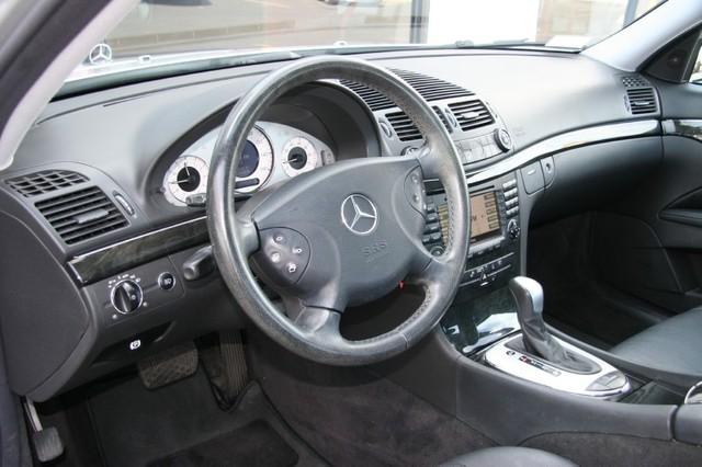 Mercedes-Benz E Class 2004 photo 3