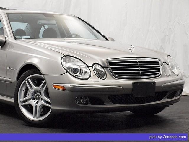 Mercedes-Benz E Class 2004 photo 1