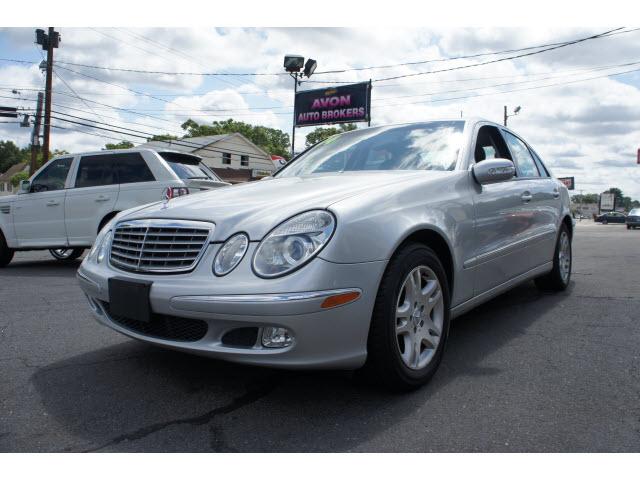 Mercedes-Benz E Class 2004 photo 4