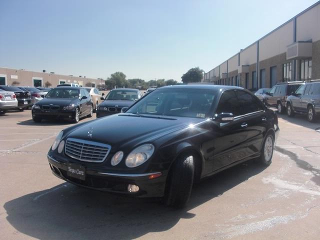 Mercedes-Benz E Class 2004 photo 2