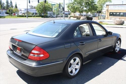 Mercedes-Benz E Class 2004 photo 4