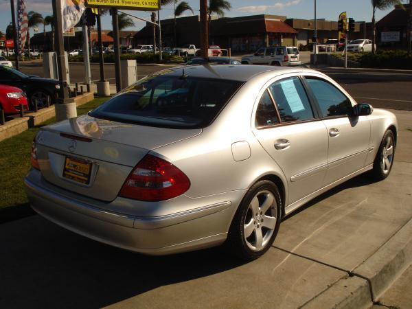 Mercedes-Benz E Class 2004 photo 2