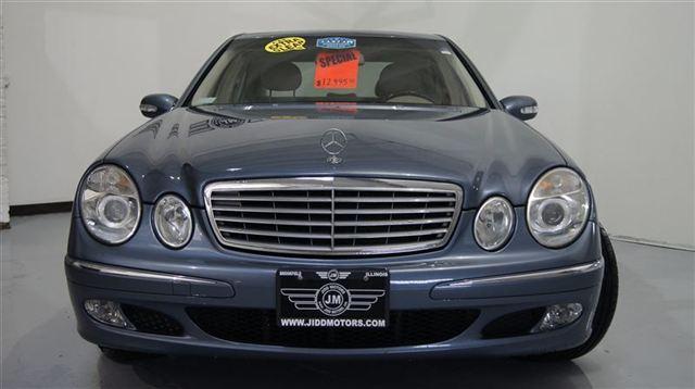 Mercedes-Benz E Class 2004 photo 1