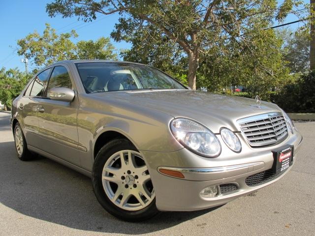 Mercedes-Benz E Class 2005 photo 4