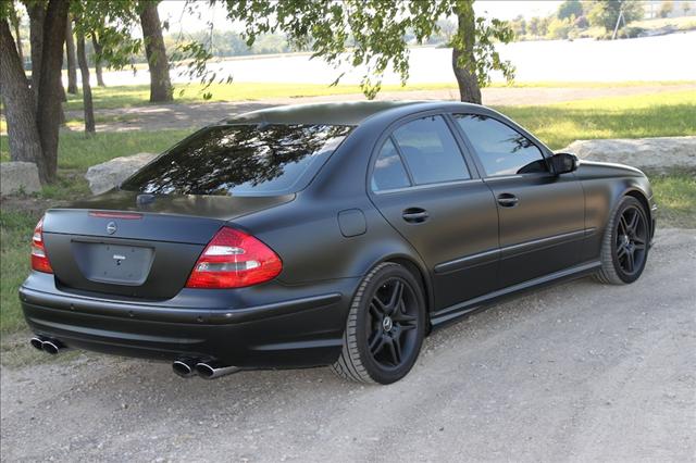 Mercedes-Benz E Class 2005 photo 2