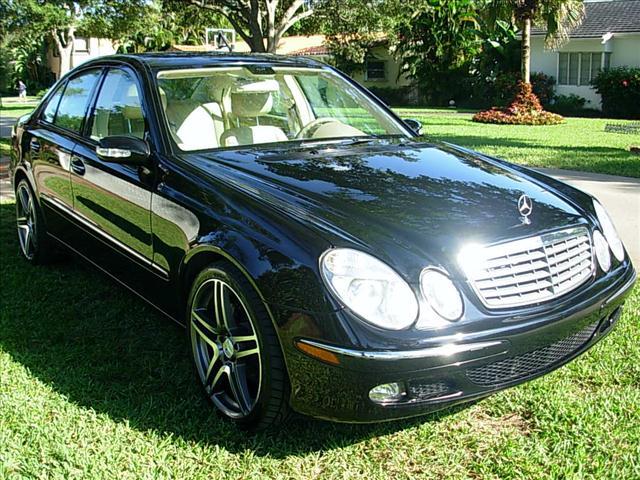 Mercedes-Benz E Class 2006 photo 3