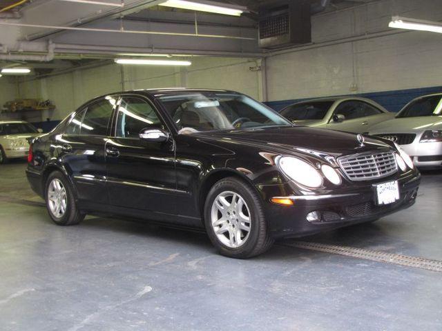 Mercedes-Benz E Class 2006 photo 1