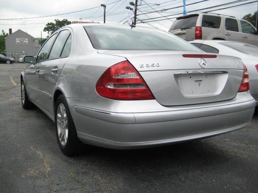 Mercedes-Benz E Class 2006 photo 3