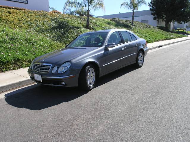 Mercedes-Benz E Class GLS TDi Diesel Sedan