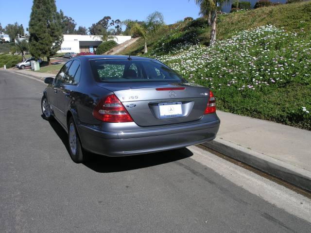 Mercedes-Benz E Class 2006 photo 1