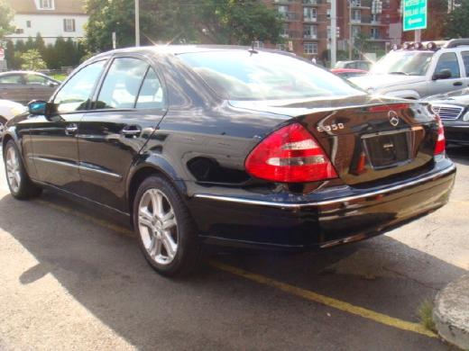 Mercedes-Benz E Class 2006 photo 2