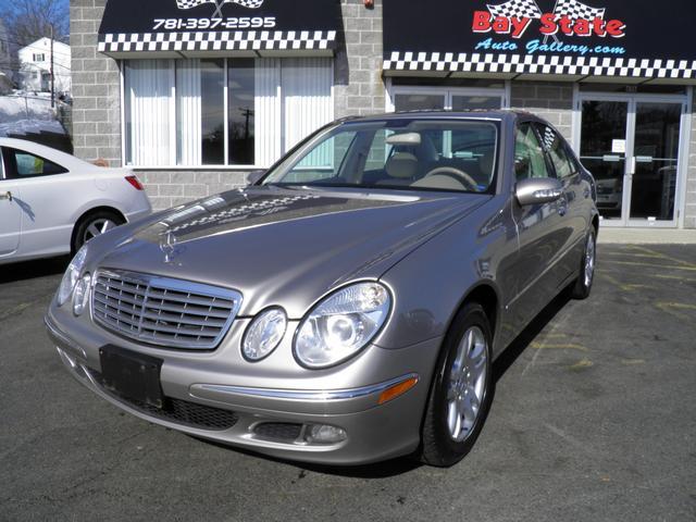 Mercedes-Benz E Class 2006 photo 2