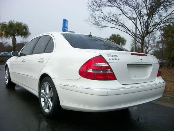 Mercedes-Benz E Class 2006 photo 2