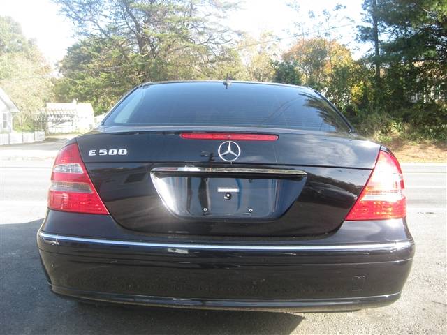 Mercedes-Benz E Class 2006 photo 3