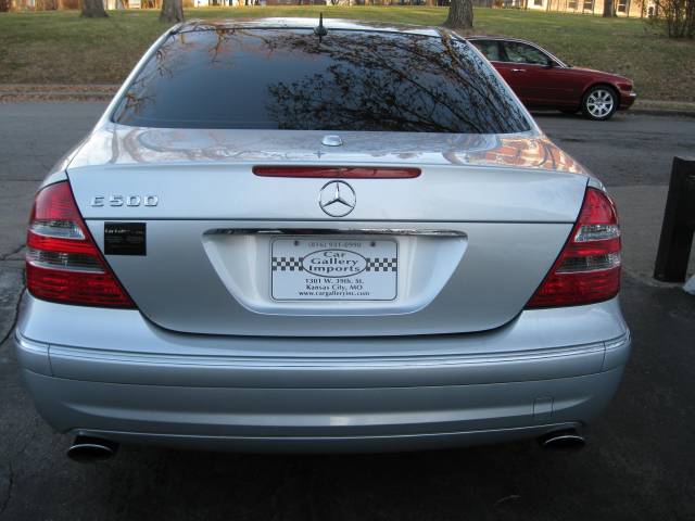 Mercedes-Benz E Class 2006 photo 2