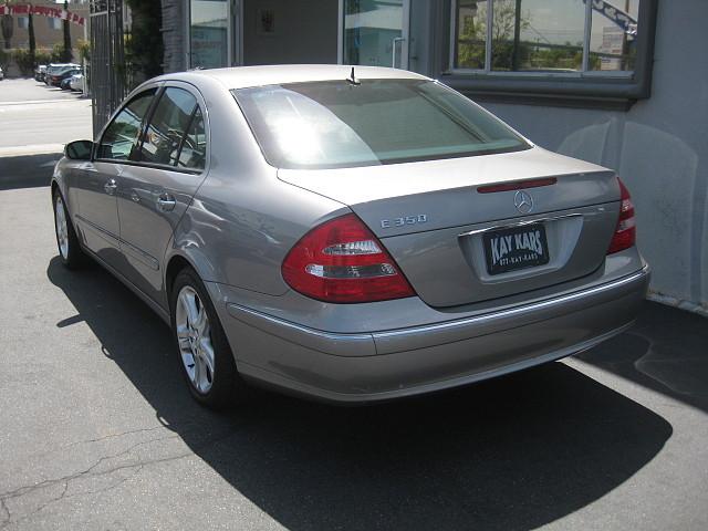 Mercedes-Benz E Class 2006 photo 1