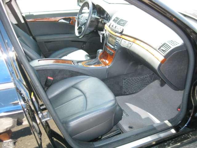 Mercedes-Benz E Class 2007 photo 3