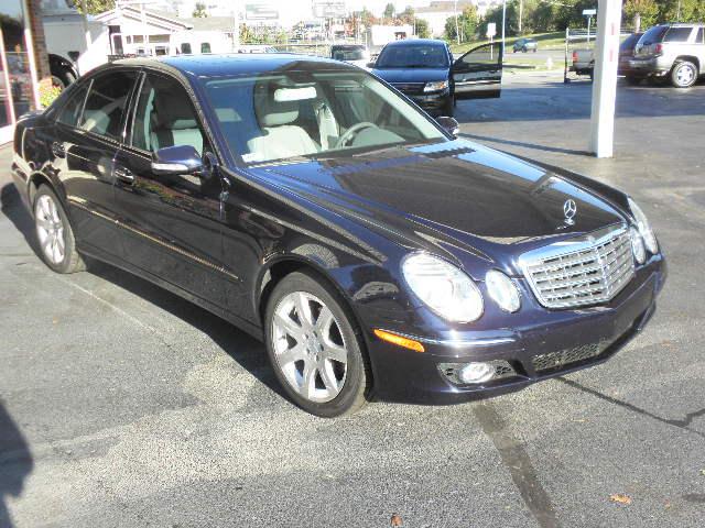 Mercedes-Benz E Class 2007 photo 2