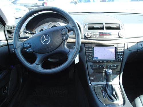 Mercedes-Benz E Class 2007 photo 4