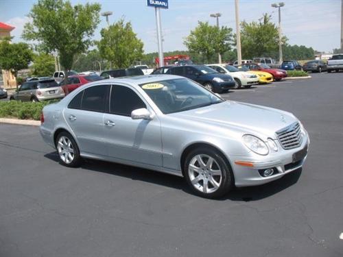 Mercedes-Benz E Class 2007 photo 1