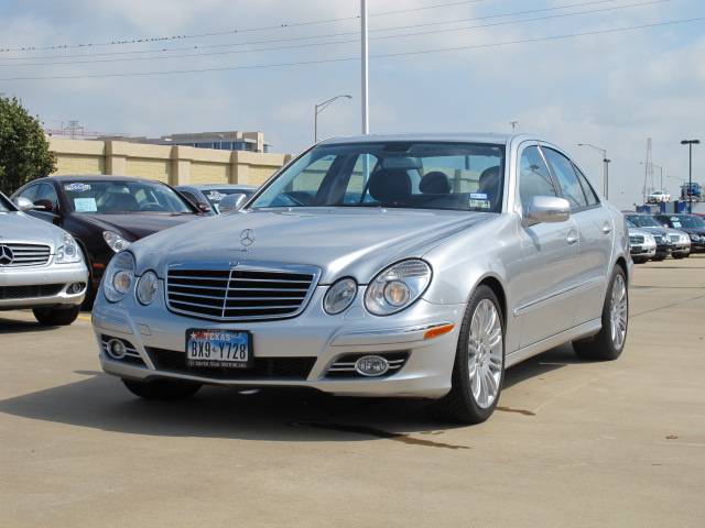 Mercedes-Benz E Class 2007 photo 1