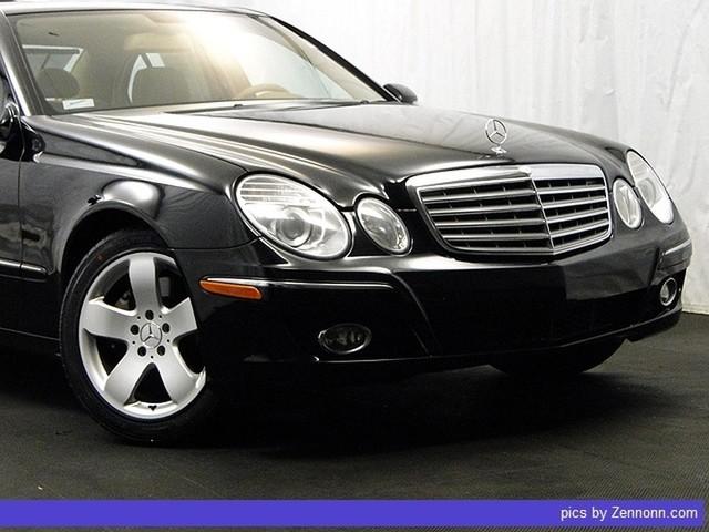 Mercedes-Benz E Class 2007 photo 1