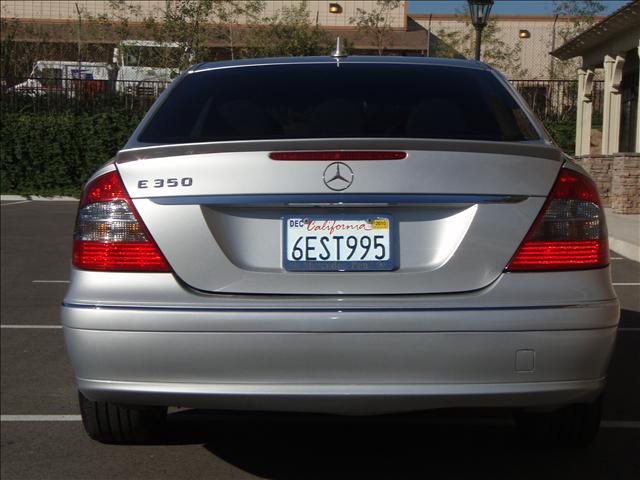 Mercedes-Benz E Class 2007 photo 3