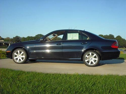 Mercedes-Benz E Class Srt-8 Other