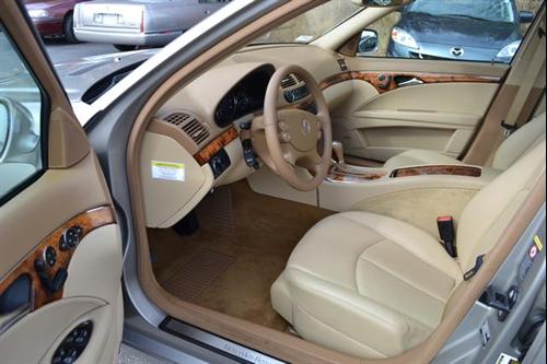 Mercedes-Benz E Class 2007 photo 2