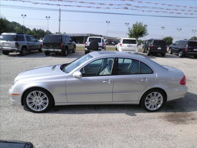 Mercedes-Benz E Class Unknown Sedan