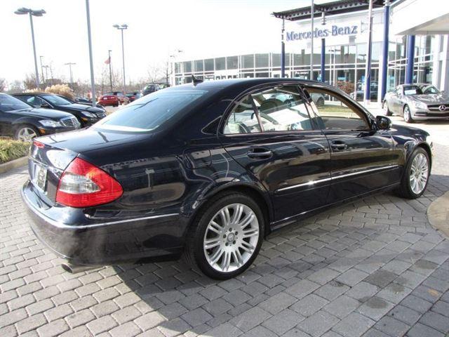 Mercedes-Benz E Class 2008 photo 3