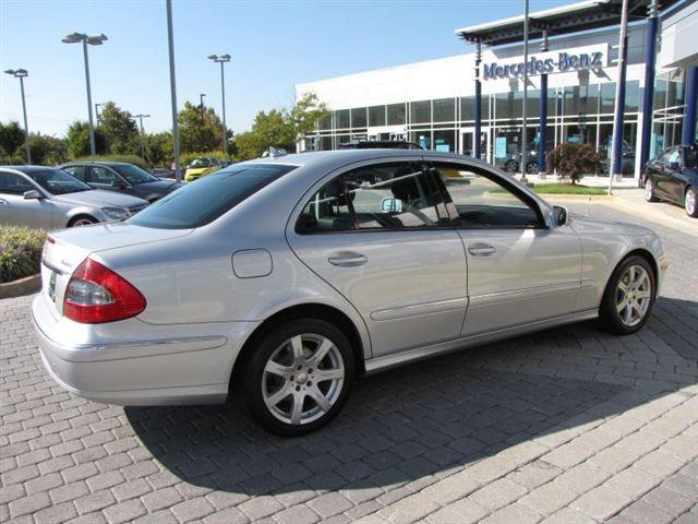 Mercedes-Benz E Class 2008 photo 3