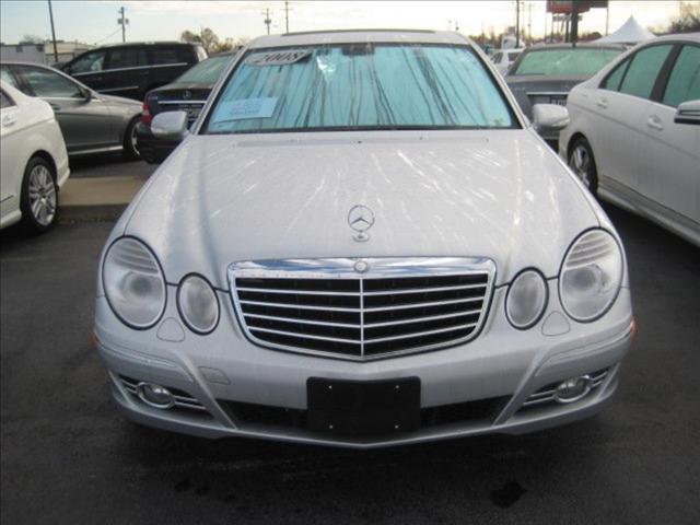 Mercedes-Benz E Class 2008 photo 1