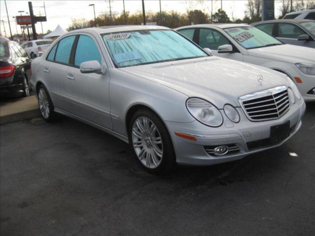 Mercedes-Benz E Class 2008 photo 2