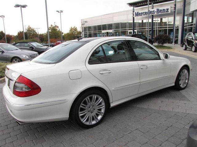 Mercedes-Benz E Class 2008 photo 3