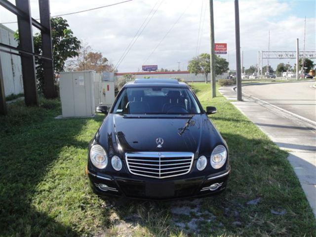 Mercedes-Benz E Class 2008 photo 1