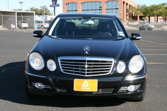 Mercedes-Benz E Class 2008 photo 2