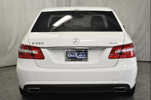 Mercedes-Benz E Class 2010 photo 2