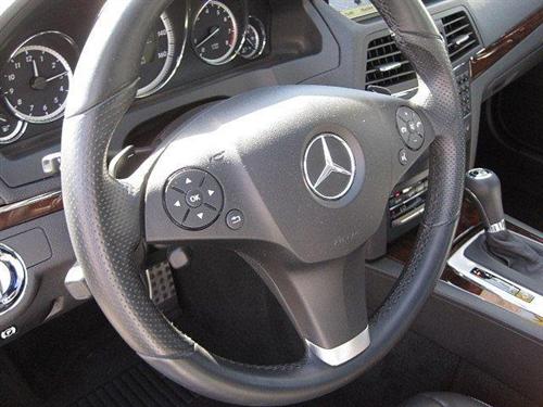 Mercedes-Benz E Class 2010 photo 3