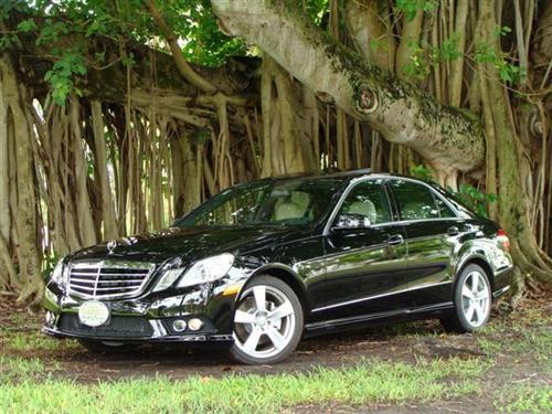 Mercedes-Benz E Class 2010 photo 1