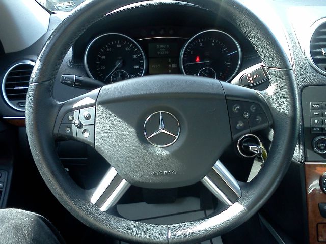 Mercedes-Benz GL-Class 2007 photo 24