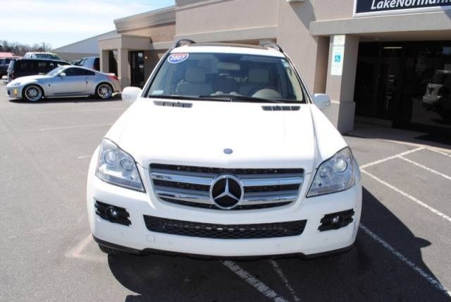 Mercedes-Benz GL-Class 2007 photo 2