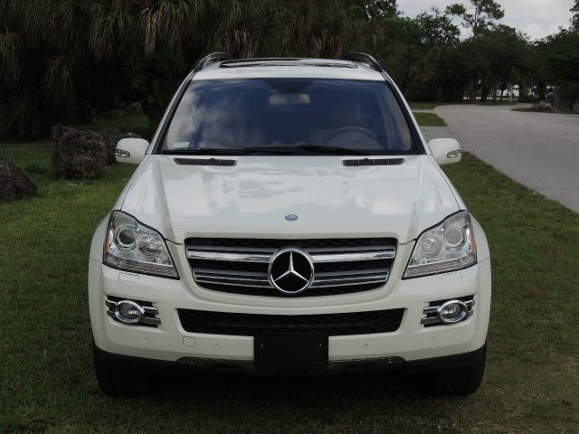 Mercedes-Benz GL-Class 2008 photo 104