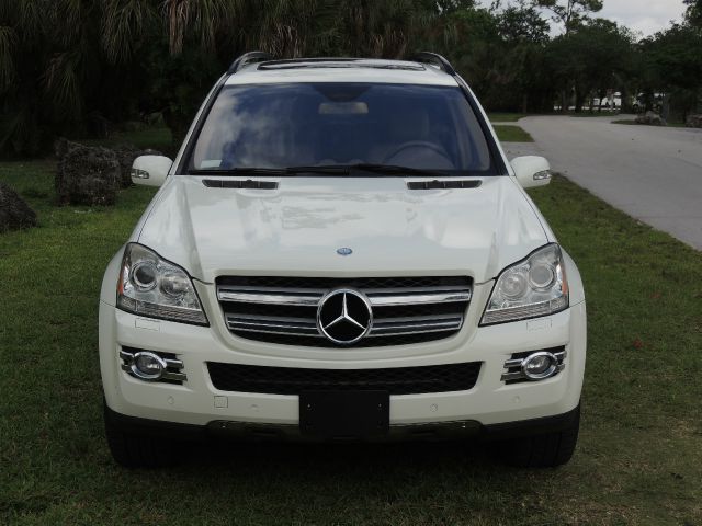 Mercedes-Benz GL-Class 2008 photo 105