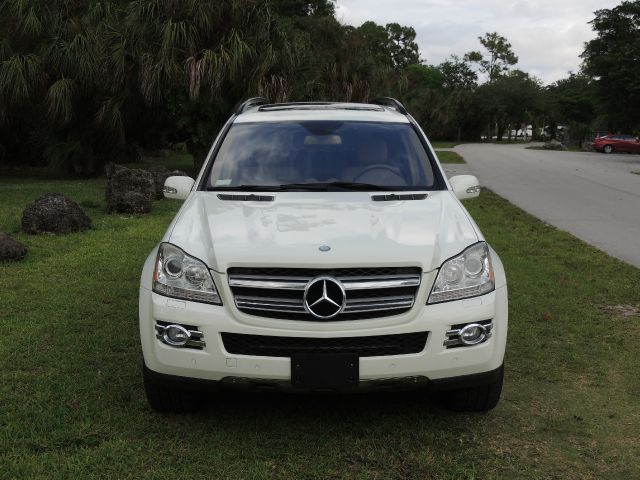 Mercedes-Benz GL-Class 2008 photo 108